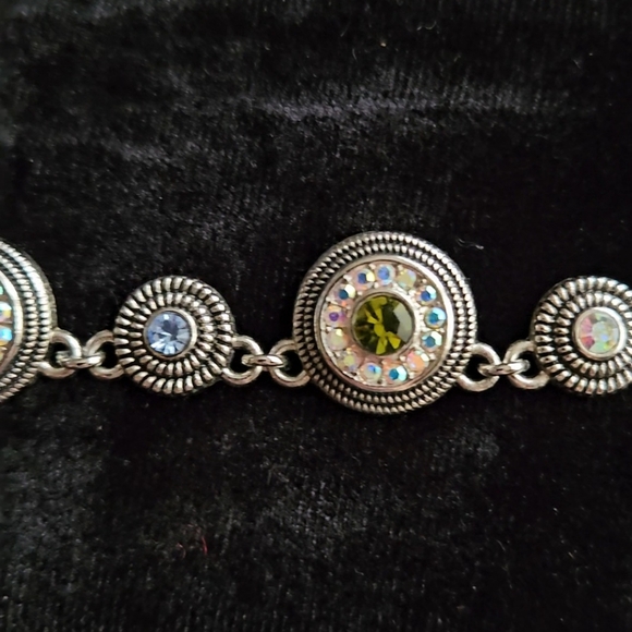 Beautiful Lisa Sophia Necklace - Picture 10 of 10